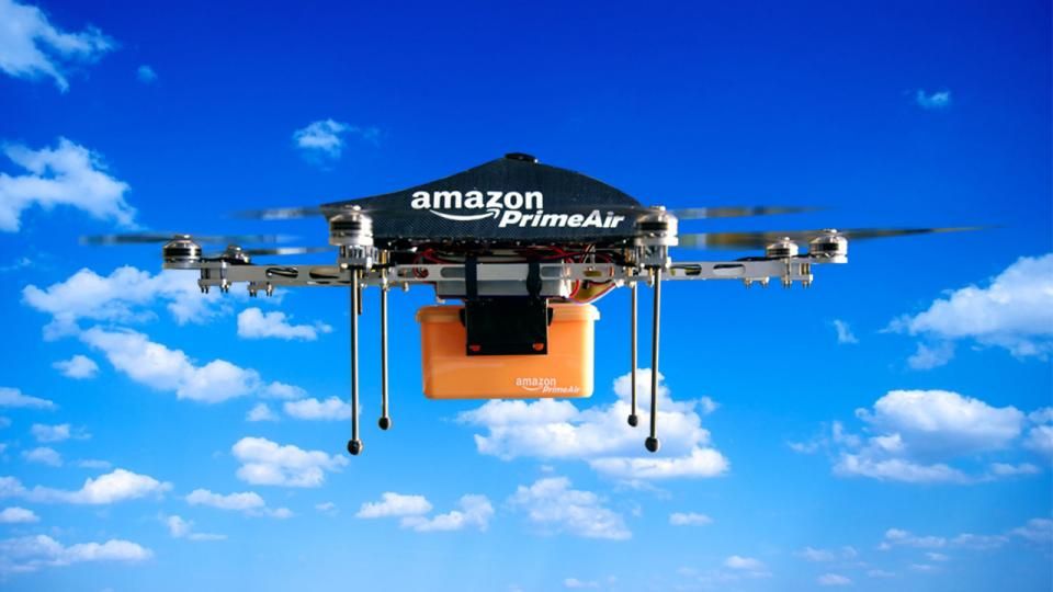 <img src="http://i1380.photobucket.com/albums/ah170/langkhach4mat/amazon-prime-air_zpsqm9xd9tj.jpg" alt="amazon van chuyen gia re">