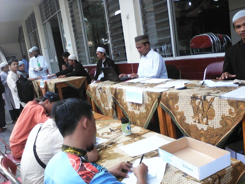 daftar-ulang-seminar-pendidikan-bahasa-arab