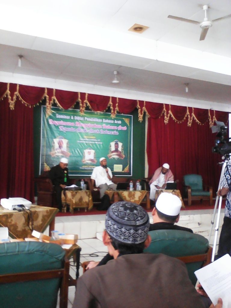 seminar-pendidikan-bahasa-arab-surakarta